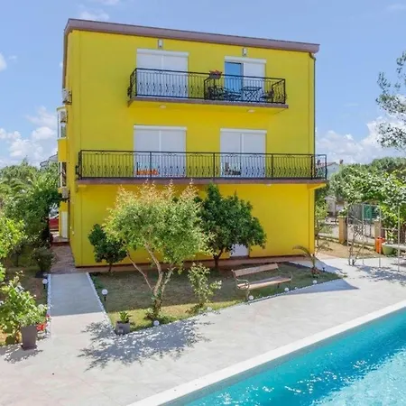 Fuer 3 Personen Ca 30 Qm In Pula, Istrien Istrische Riviera *